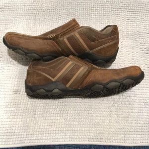 Mens shoes